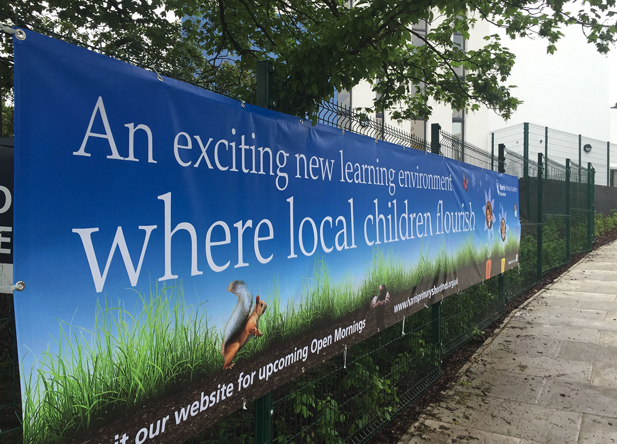 Cleverbox Wall Banner