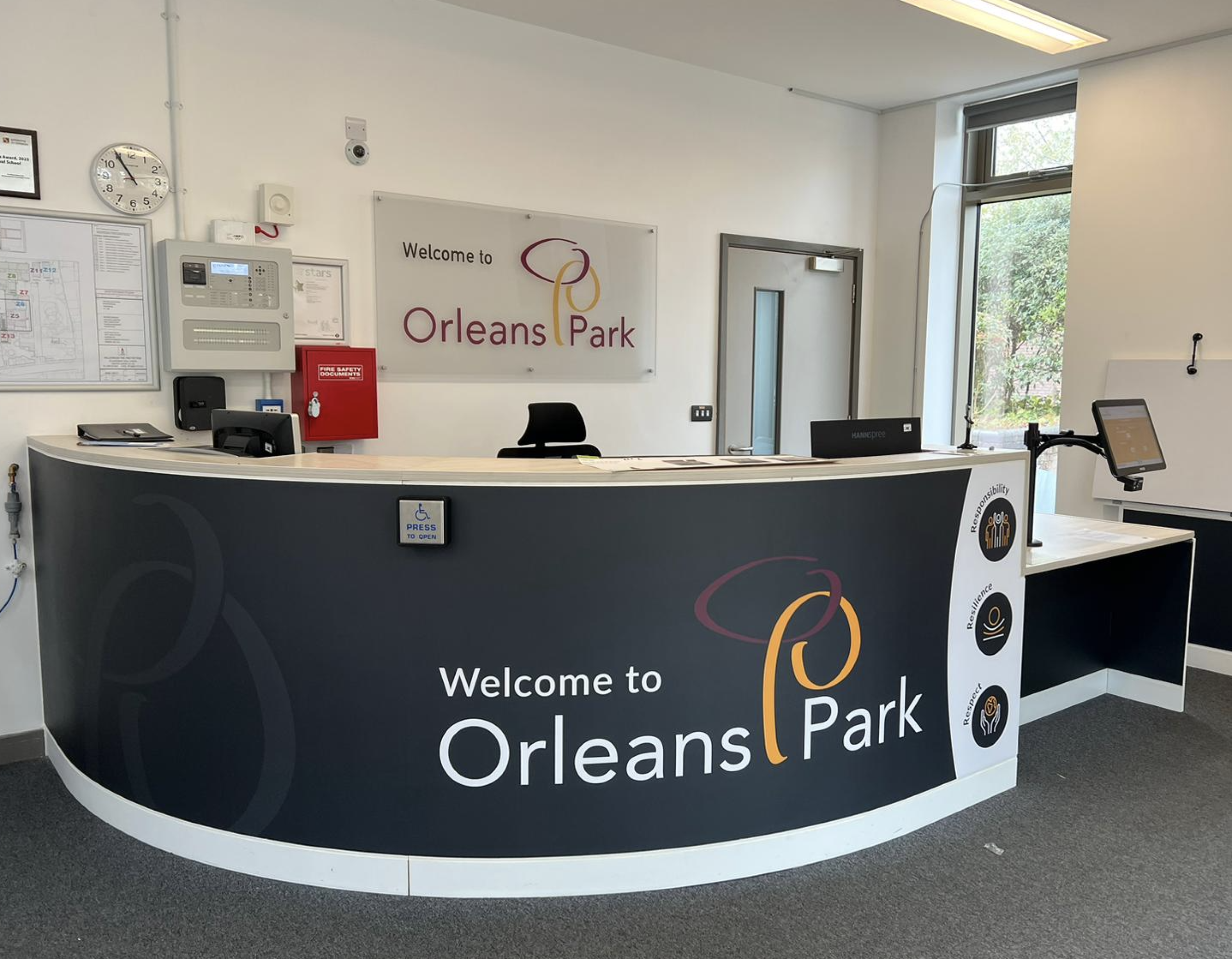 Orleans Park image of reception school signage